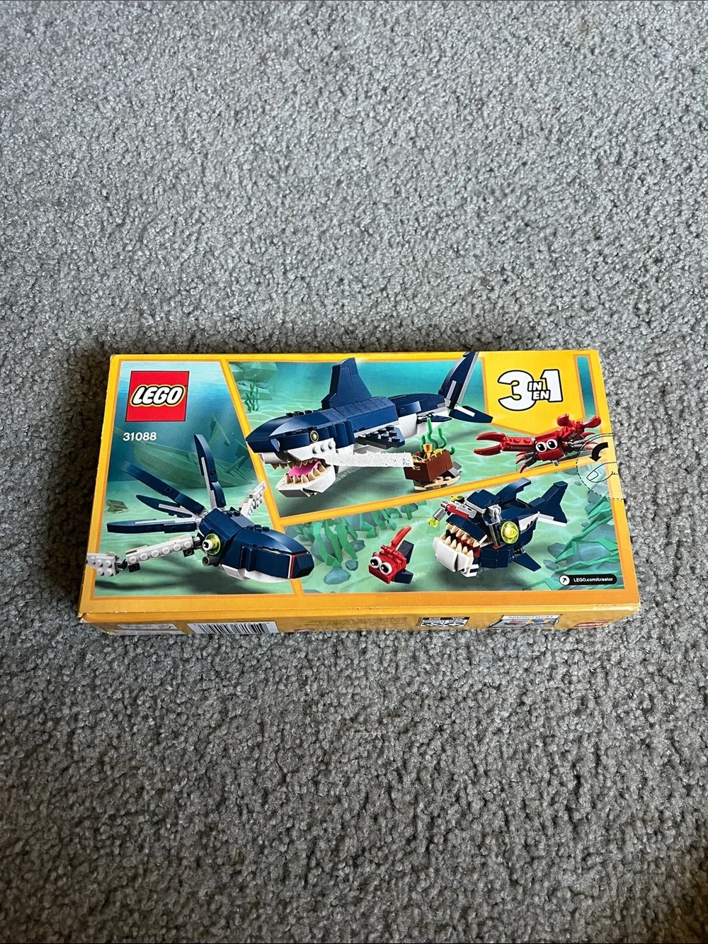 LEGO CREATOR: Deep Sea Creatures (31088)